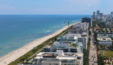 Imagen de vista previa de la cámara web Miami - The St. Regis Bal Harbour